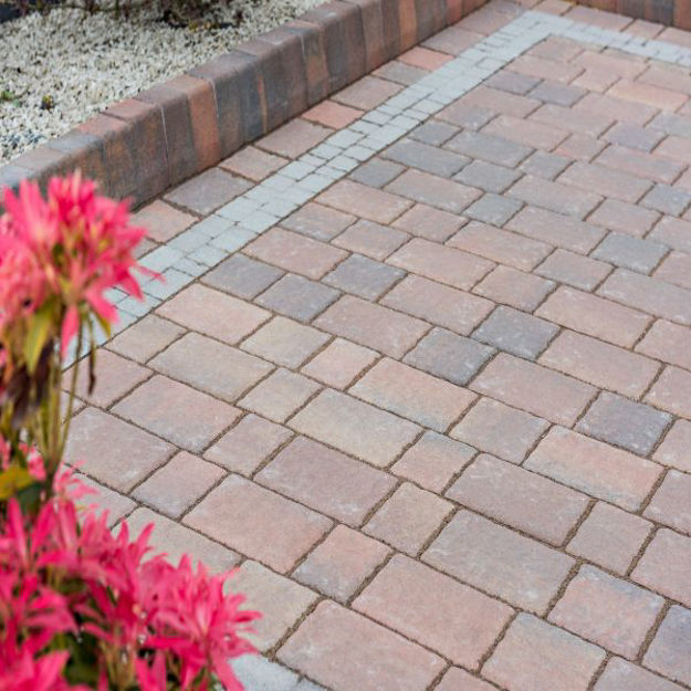 Picture of ASHFORD 3 SIZE MIX 50MM BRICK PAVING JUNIPER